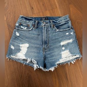 NWOT Abercrombie & Fitch Annie Denim High Rise Shorts.